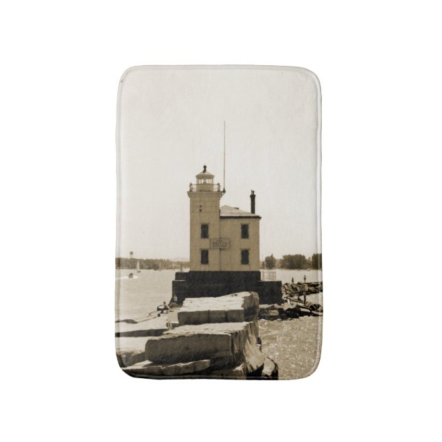 Lake Erie Lighthouse Bath Mat (Front Vertical)