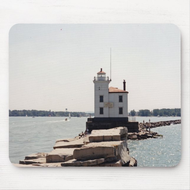 Lake Erie Lighthouse Mouse Mat (Front)