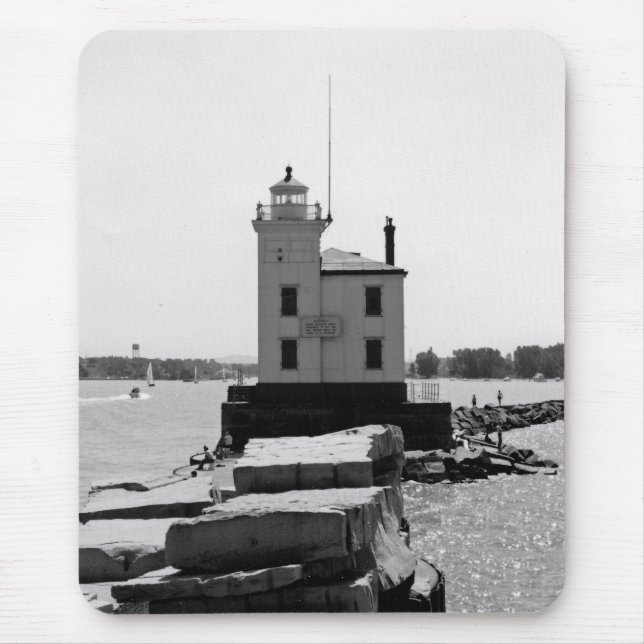 Lake Erie Lighthouse Mouse Mat (Front)