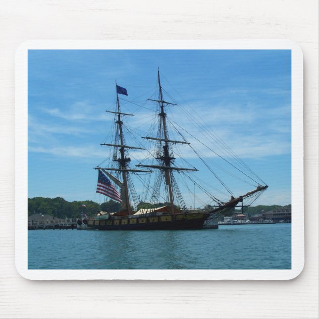 Lake Erie Old Ship Mouse Mat (Front)