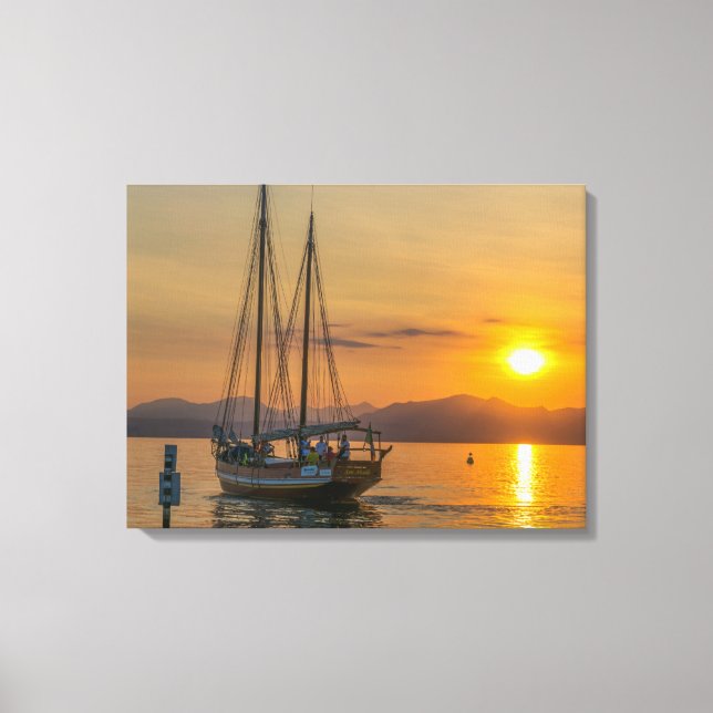 Lake Garda sunset cruise canvas print (Front)