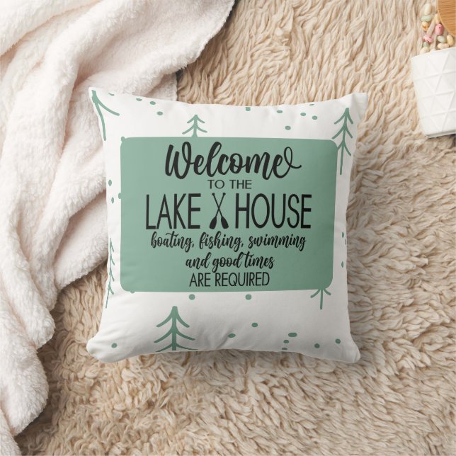 Lake House Themed Cushion (Blanket)