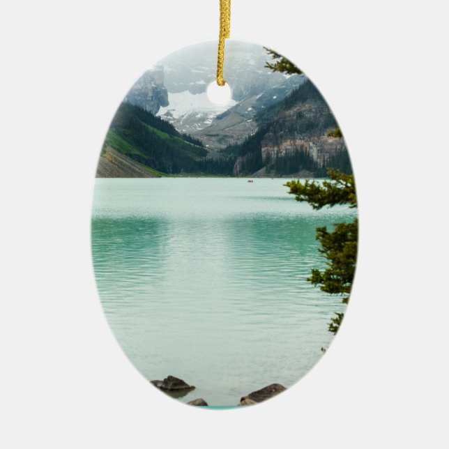 Lake Louise Christmas ornament (Front)