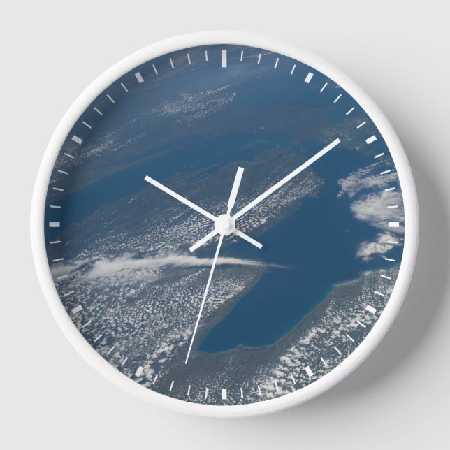 Lake Michigan, Lake Huron And State Of Michigan. Clock (Front)