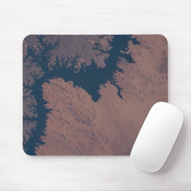 Lake Nasser Mouse Mat (With Mouse)
