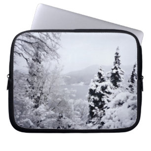 Lake Nojiri Laptop Sleeve