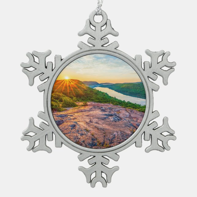Lake of the Clouds Porcupine Mountains Snowflake Pewter Christmas Ornament (Front)