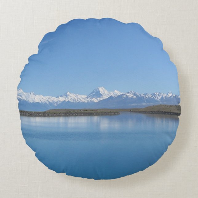 Lake Tekapo, New Zealand Round Cushion (Front)