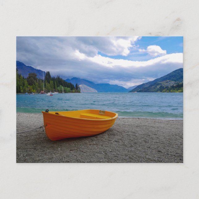 Lake Wakatipu, Queenstown - Postcard (Front)