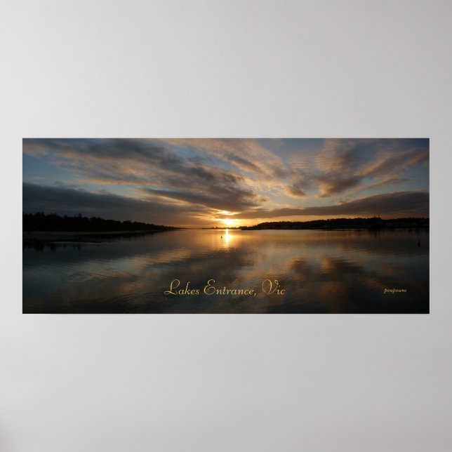 Lakes Entrance, Vic Poster (Front)