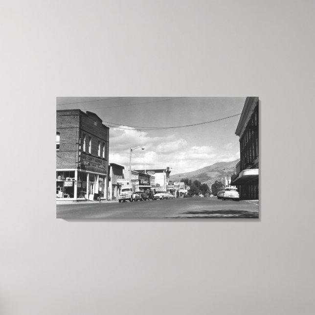 Lakeview, Oregon Main Street View Photograph #2 Canvas Print (Front)