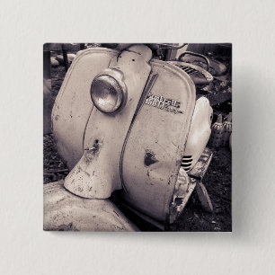 Lambretta 150 ld 15 cm square badge