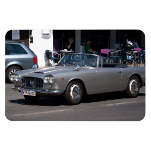 Lancia Flaminia Magnet