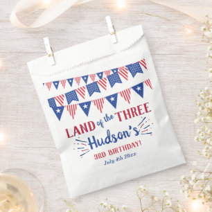 Land Of The Three! 4th Of July 3rd Birthday Party Favour Bags
