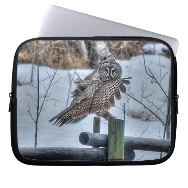 Landing Great Grey Owl Raptor Wildlife Photo Laptop Sleeve (Front)