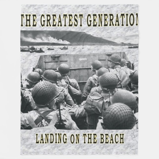 LANDING ON THE BEACH Fleece Blankets (Front)