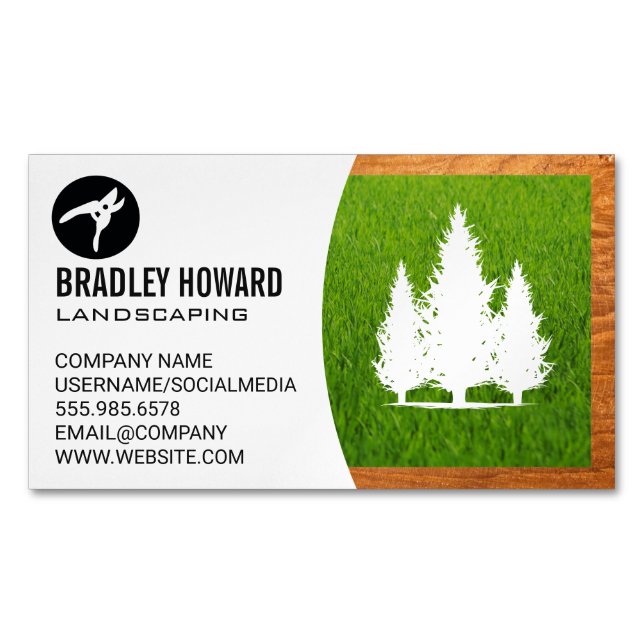 Landscaping Logo | Grass and Trees Magnetic Business Card (Front)