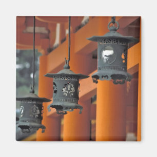 Lanterns hanging from the Heian-jingu Shrine, Magnet