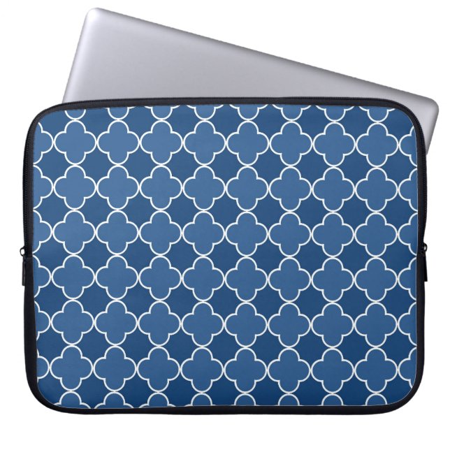 Laptop Blue Quatrefoil Pattern Sleeve (Front)