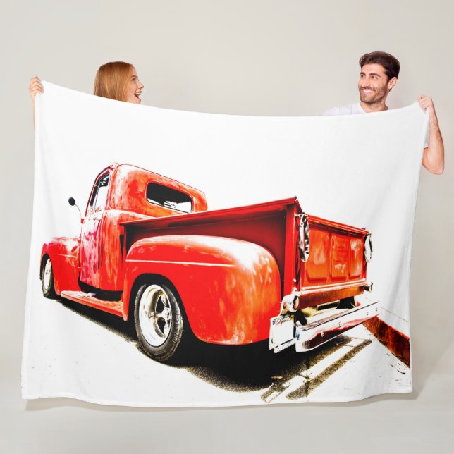 Large Fleece Blanket Truck (In Situ)