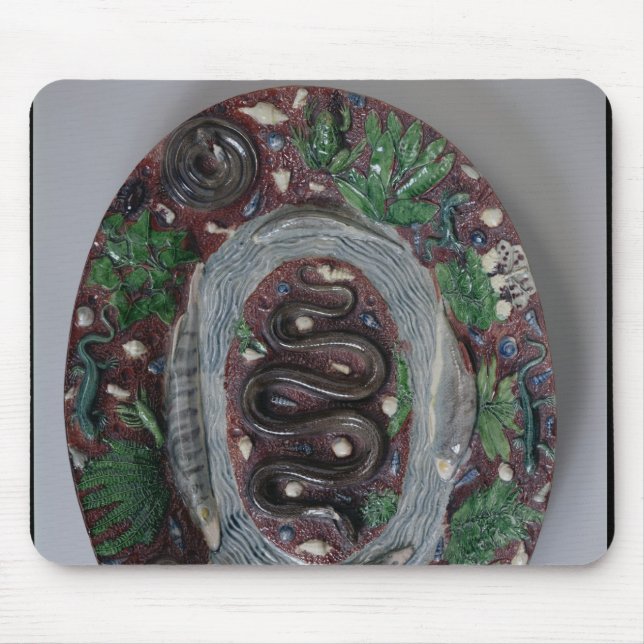 Large oval dish moulded in relief mouse mat (Front)