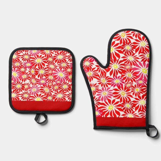 Large Red Poinsettia Flowers Pattern Kitchen Towel Oven Mitt & Pot Holder Set (Front)