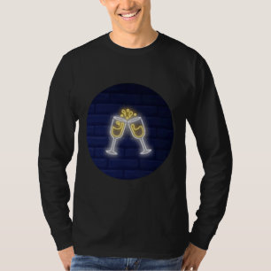 Large Wine Glass For Mum For Sister Dad T-Shirt