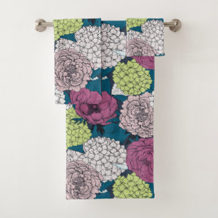 Late spring garden bath towel set