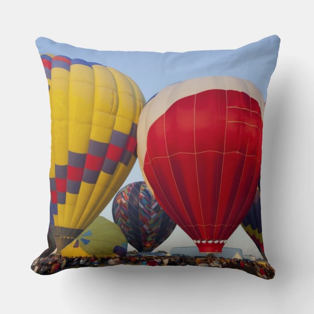 Launching hot air balloons 2 cushion (Front)