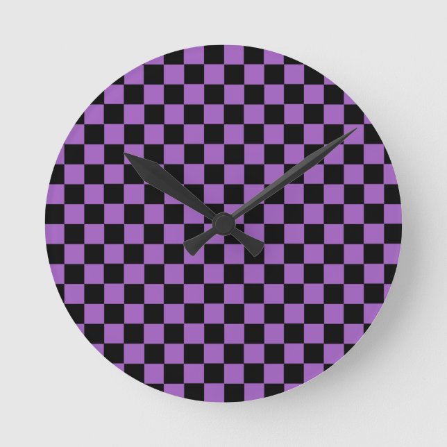Lavender and Black Chequered Pattern  Round Clock (Front)