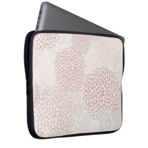Lavender and White Flower Burst Laptop Sleeve