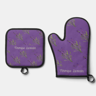   Lavender pattern- name  oven mitt & pot hol Oven Mitt & Pot Holder Set