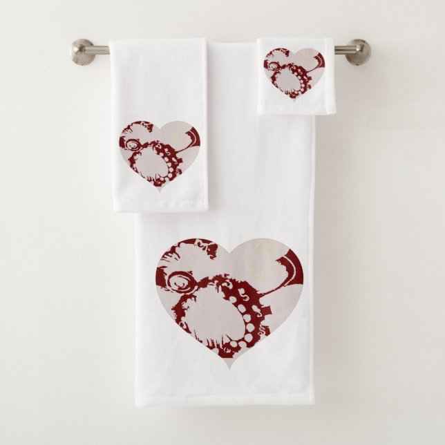 Lavender -red and White Floral Hearts  Bath Towel Set (Insitu)