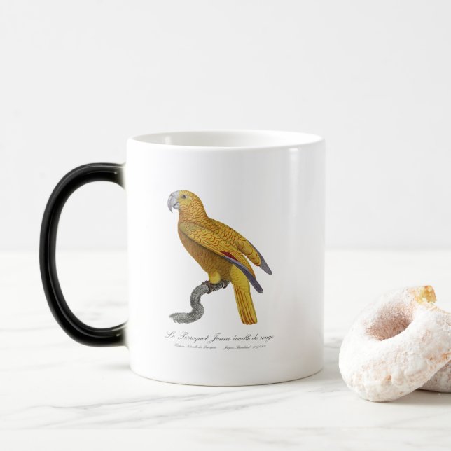 Le Perroquet Jaune ecaille de rouge  Magic Mug (With Donut)