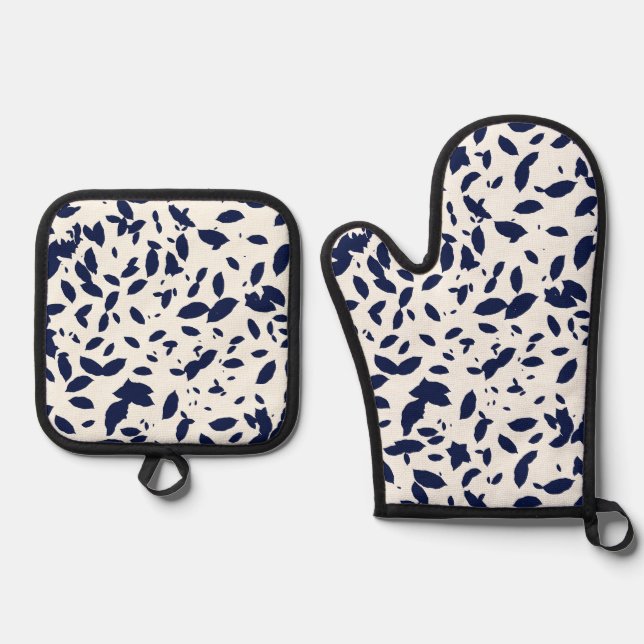 Leaf Fall Navy White Silver Quilted  Oven Mitt & Pot Holder Set (Front)