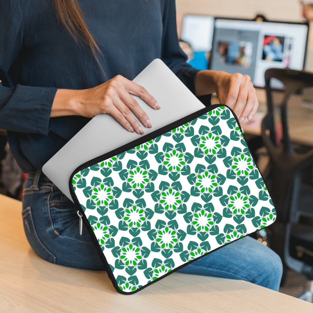 Leaf Pattern, Pattern Of Leaves, Green Leaves Laptop Sleeve (Creator Uploaded)