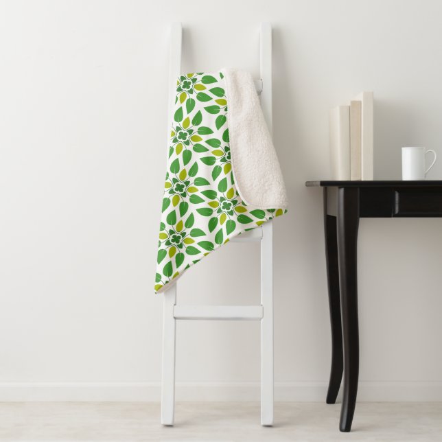 Leaf Pattern, Pattern Of Leaves, Green Leaves Sherpa Blanket (In Situ)