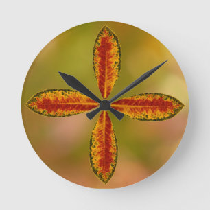 Leaf Round Clock