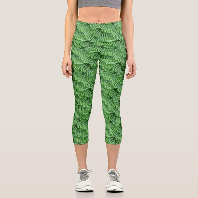 Leafy Green Ferns Nature Pattern  Capri Leggings (Front)