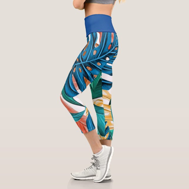 Leaves Pattern Capri Leggings (Left)