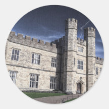 Leeds castle at night