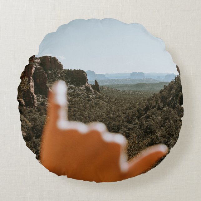 Left human hand round cushion (Front)