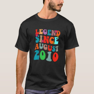 Legend Since August 2010 Vintage Birthday Retro Vi T-Shirt