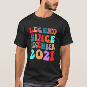 Legend Since December 2021 Vintage Birthday Retro T-Shirt