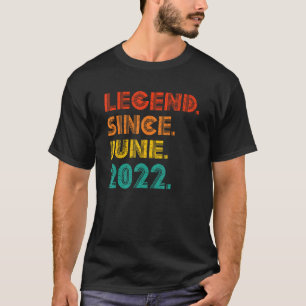 Legend Since June 2022 Anniversary Birthday 2022 V T-Shirt