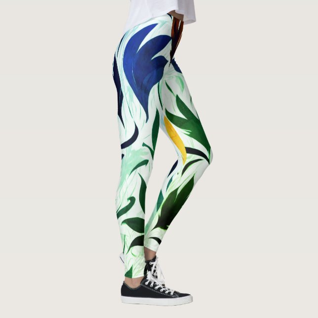 Leggings leaves, for the woman of today (Right)