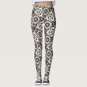 Leggings with geometric dots pattern