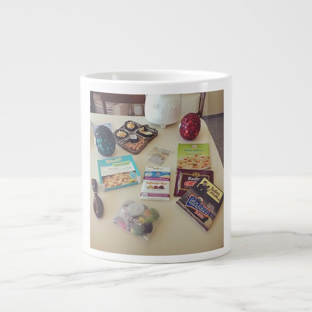 leisurely table Speciality Mug (Front)