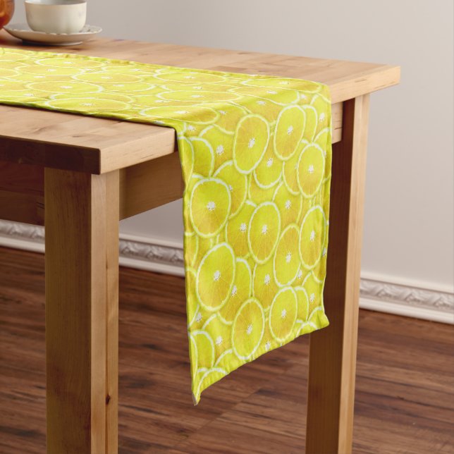 Lemon slices short table runner (In Situ)