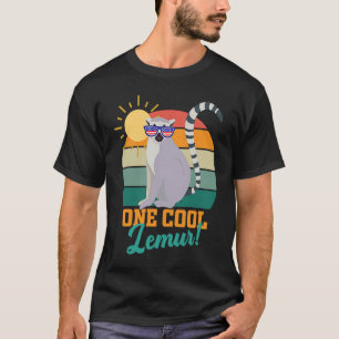 Lemur World Lemur Day monkeys wildlife men women T-Shirt